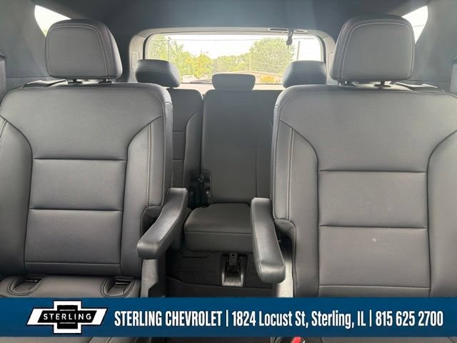 Used 2025 Chevrolet Traverse LT FWD image 13
