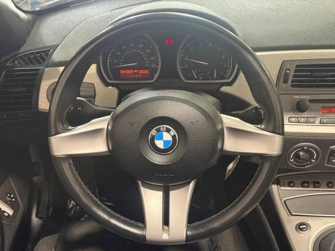Used 2003 BMW Z4 2.5i RWD image 8