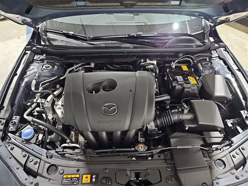 New 2026 MAZDA MAZDA3 Carbon image 32
