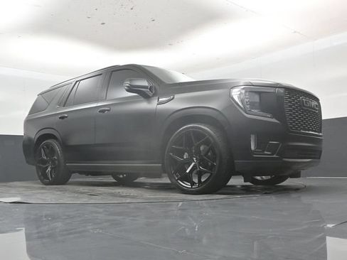 Used 2021 GMC Yukon Denali w/ Denali Ultimate Package AWD/4WD image 54