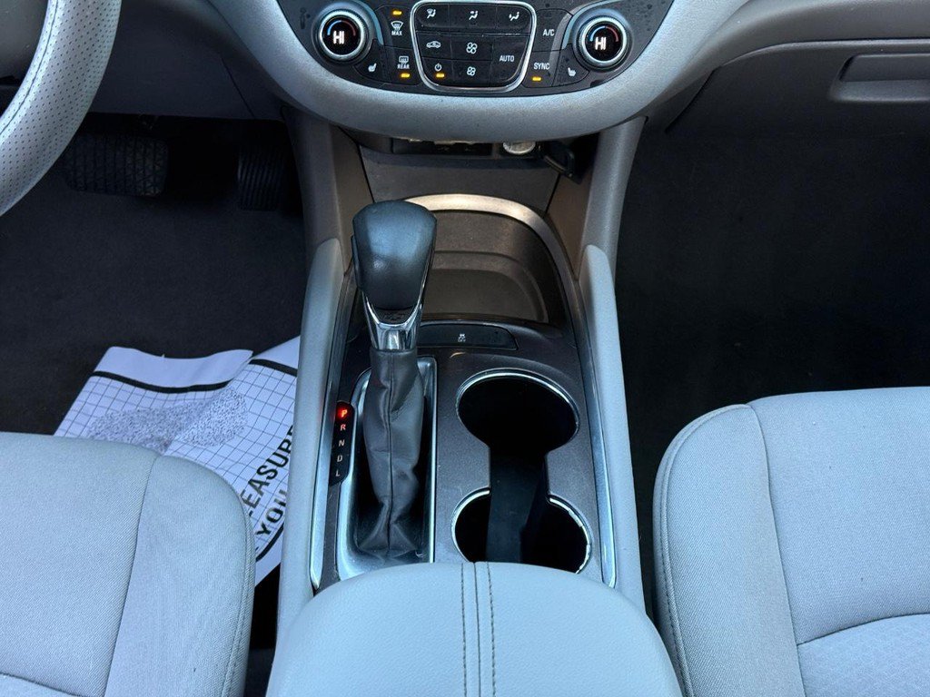 Used 2021 Chevrolet Malibu LT FWD image 14
