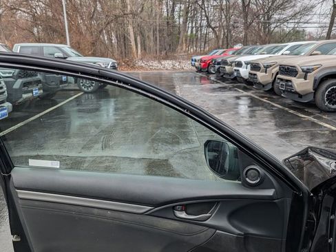 Used 2019 Honda Civic EX image 12