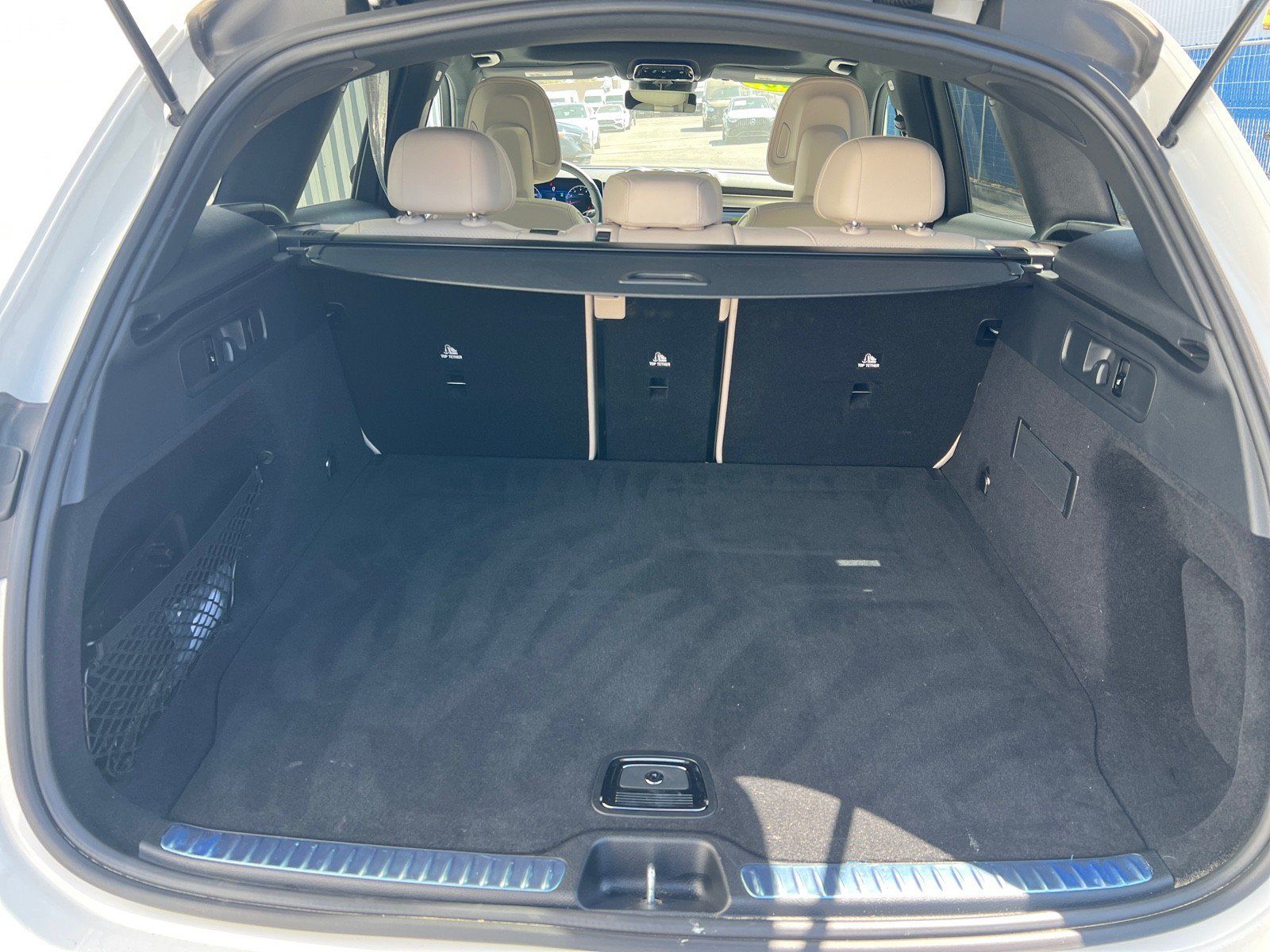 Used 2026 Mercedes-Benz GLC 300 image 11
