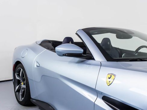 Certified 2023 Ferrari Portofino M Base image 14