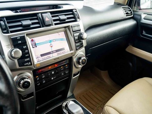 Used 2013 Toyota 4Runner Limited AWD/4WD image 18