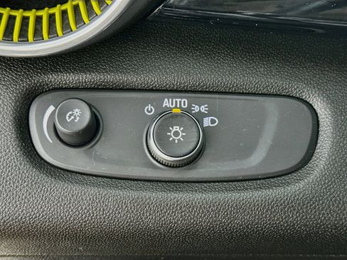 Used 2024 Chevrolet Trax ACTIV FWD image 13