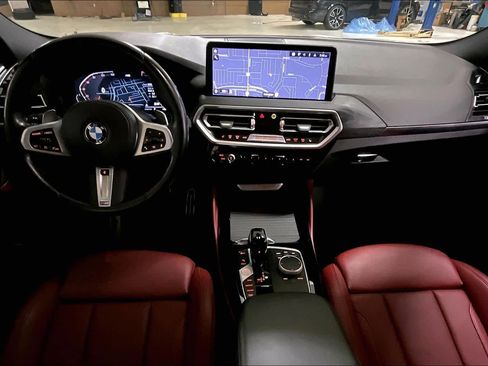Certified 2023 BMW X4 xDrive30i w/ M Sport Package image 14