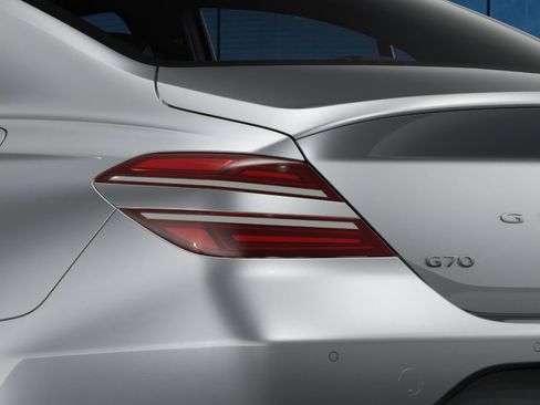 New 2026 Genesis G70 2.5T Prestige RWD image 10