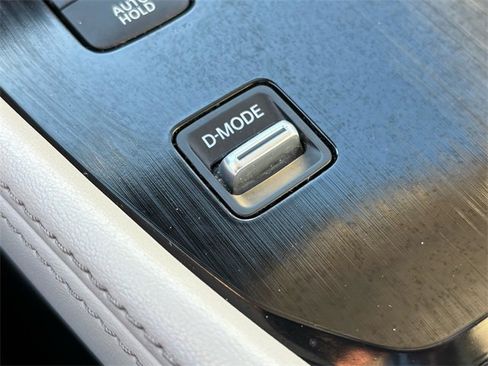 Used 2021 Nissan Rogue SL image 27