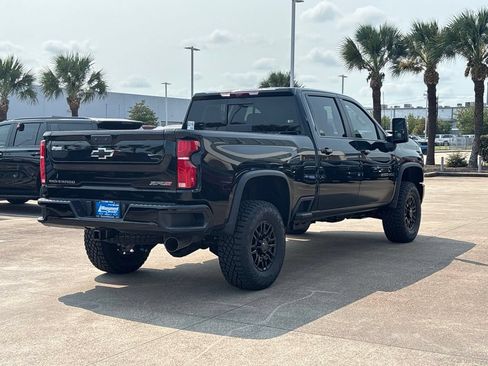 New 2026 Chevrolet Silverado 2500 ZR2 AWD/4WD image 11