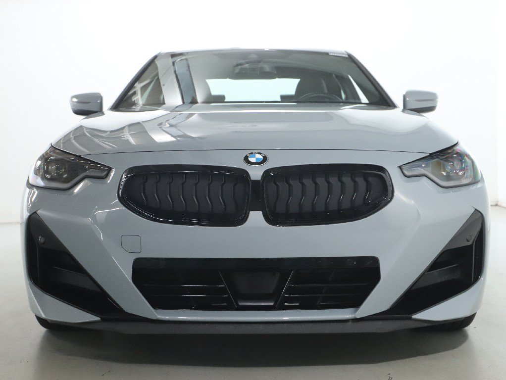 Used 2026 BMW 230i xDrive Coupe w/ Premium Package AWD/4WD image 6