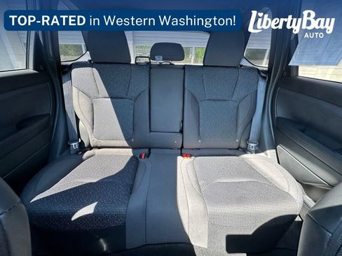Used 2025 Subaru Forester Premium AWD/4WD image 20