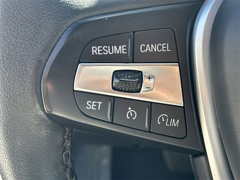 Used 2021 BMW X5 sDrive40i w/ Premium Package image 29