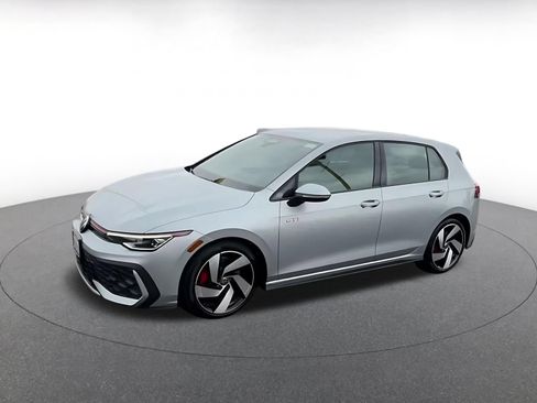 Used 2026 Volkswagen Golf S FWD image 6