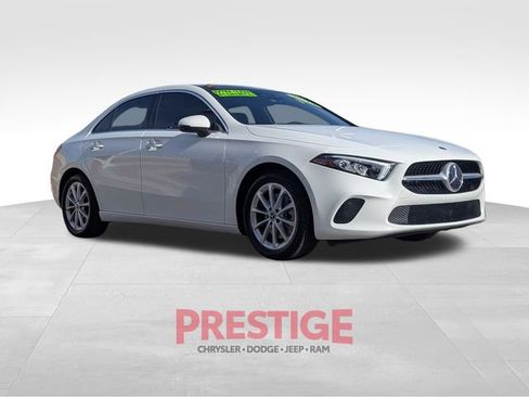 Used 2019 Mercedes-Benz A 220 image 5