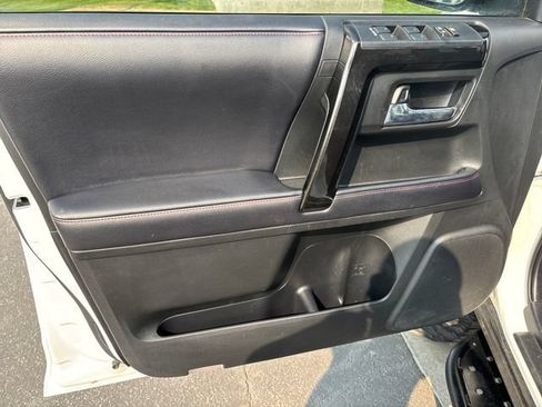 Used 2020 Toyota 4Runner TRD Pro AWD/4WD image 10