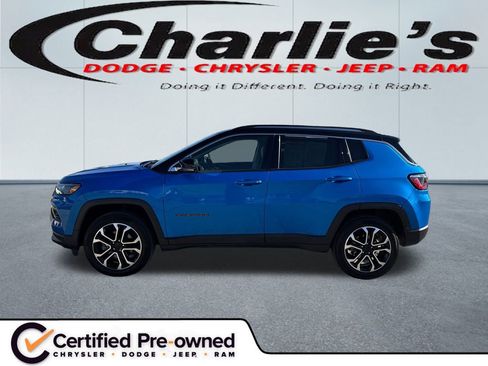 Certified 2022 Jeep Compass Limited image 1