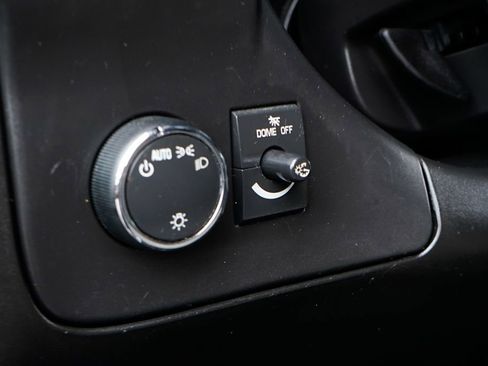 Used 2021 Chevrolet Express 3500 w/ Power Convenience Package RWD image 22