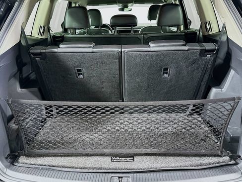 Used 2018 Volkswagen Atlas SE FWD image 16