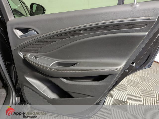 Used 2017 Buick Envision Premium AWD/4WD image 39