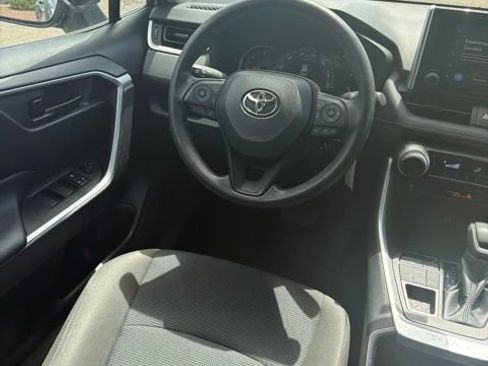 Used 2023 Toyota RAV4 LE AWD/4WD image 11