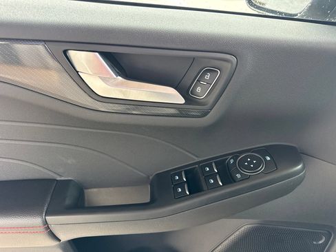 Certified 2024 Ford Escape ST-Line w/ Tech Pack #1 AWD/4WD image 25