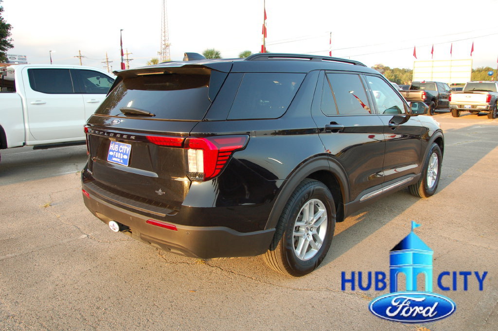 Used 2025 Ford Explorer Active RWD image 5