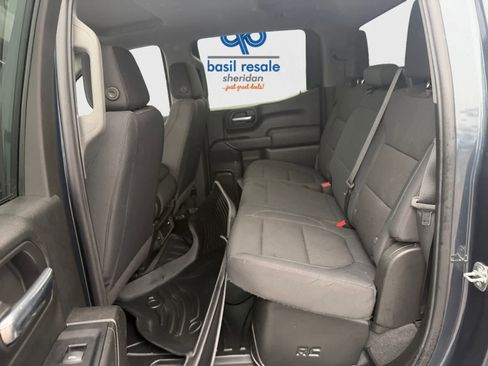 Used 2019 Chevrolet Silverado 1500 Custom w/ Custom Value Package image 19