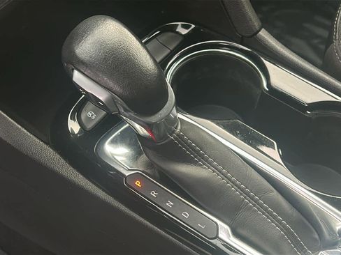 Used 2022 Buick Encore GX Preferred w/ Sport Touring Package image 29