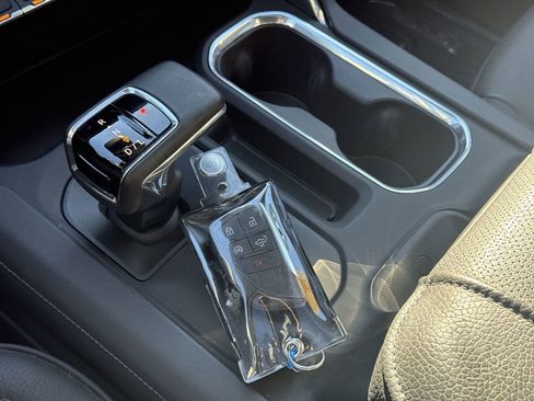 Used 2024 GMC Sierra 1500 Denali w/ Denali Reserve Package image 36