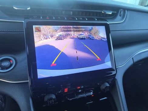 New 2025 Jeep Grand Cherokee L Limited w/ Trailer Tow Package image 17