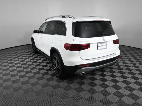 New 2026 Mercedes-Benz GLB 250 image 4