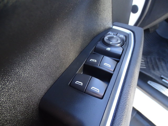 Used 2026 Chevrolet Silverado 1500 LT Trail Boss w/ Convenience Package II AWD/4WD image 11