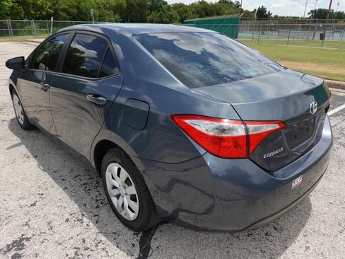 Used 2014 Toyota Corolla LE FWD image 5