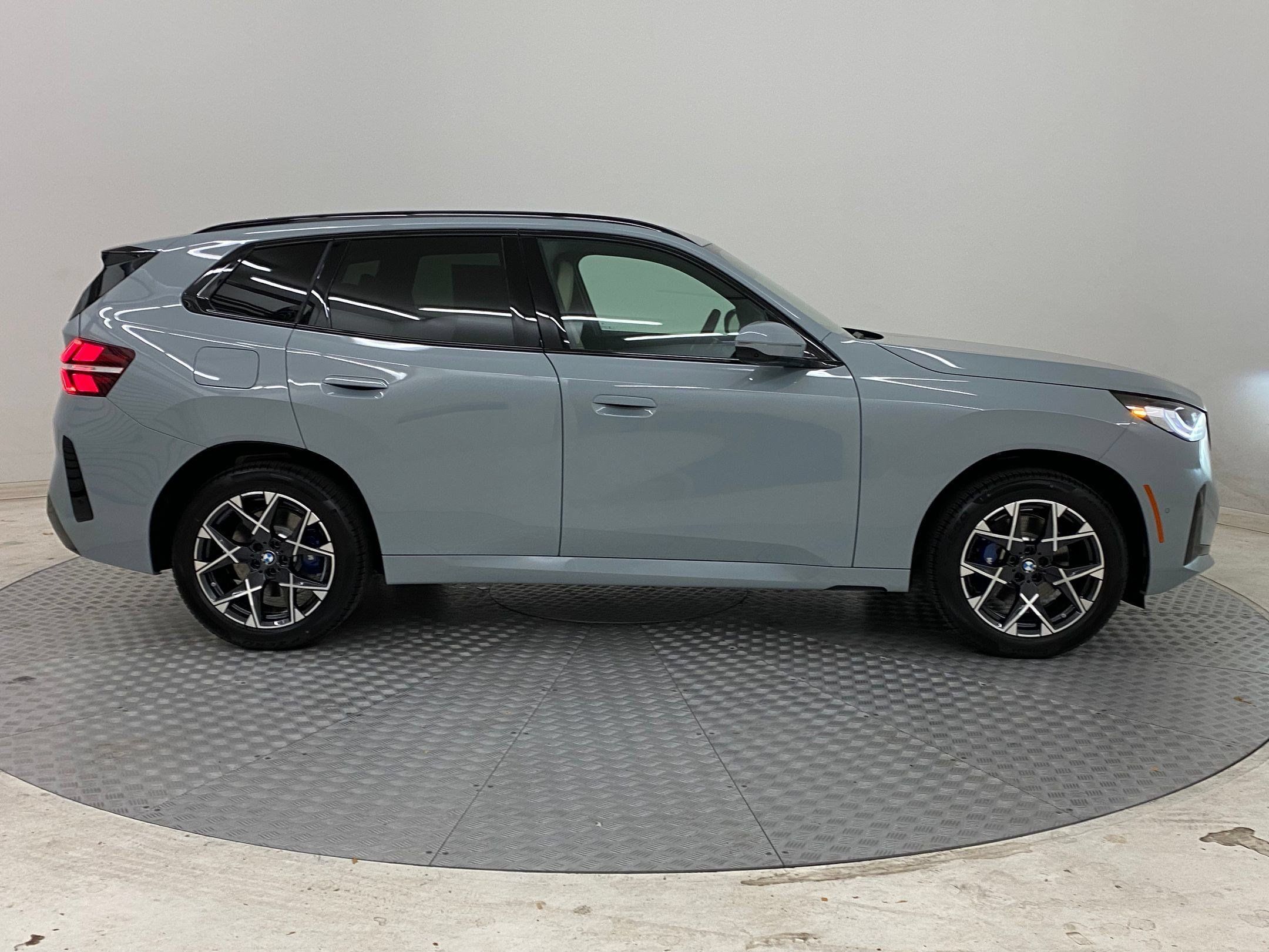 Used 2026 BMW X3 xDrive30i w/ Premium Package AWD/4WD image 7