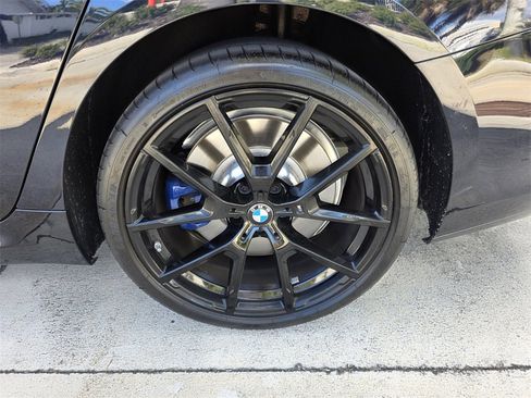 Used 2026 BMW 840i w/ Driving Assistance Package image 31