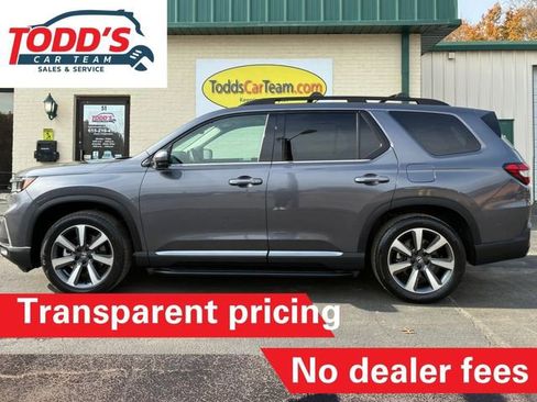Used 2024 Honda Pilot Touring image 3