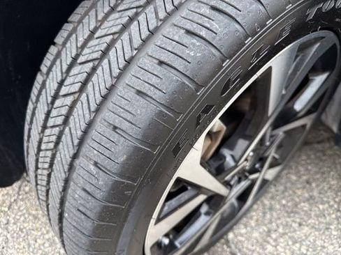 Certified 2023 Hyundai Kona Limited w/ Cargo Package image 7