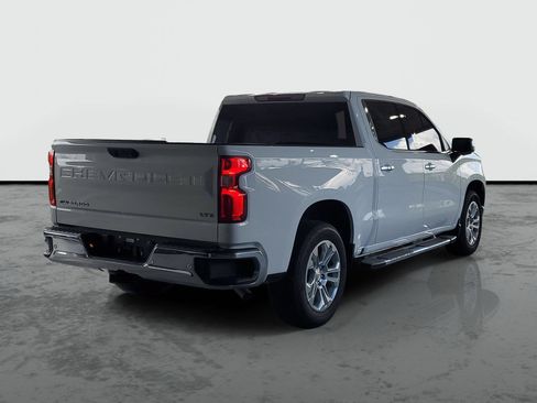 Used 2023 Chevrolet Silverado 1500 LTZ RWD image 2