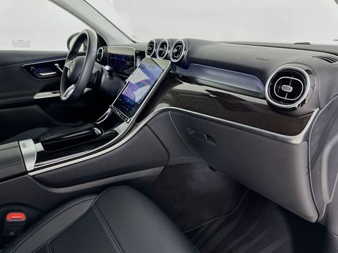 Certified 2025 Mercedes-Benz GLC 350e 4MATIC image 31