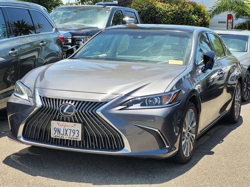 Used 2021 Lexus ES 350 w/ Premium Package FWD image 1