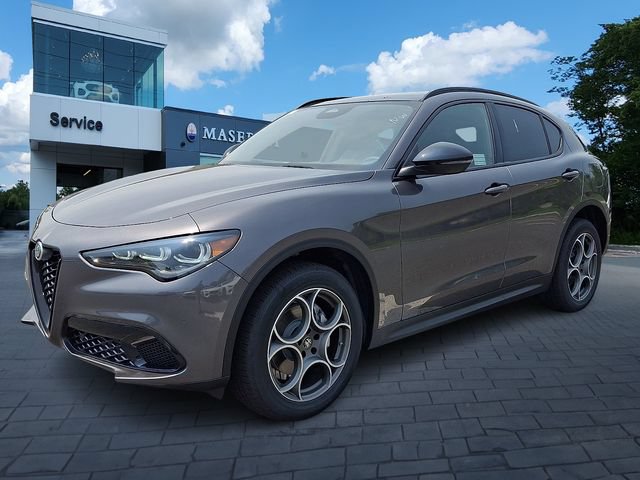 New 2026 Alfa Romeo Stelvio Sprint AWD/4WD image 2