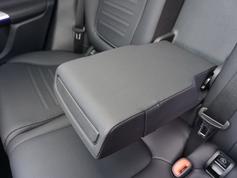 Certified 2025 Mercedes-Benz GLC 300 4MATIC image 26