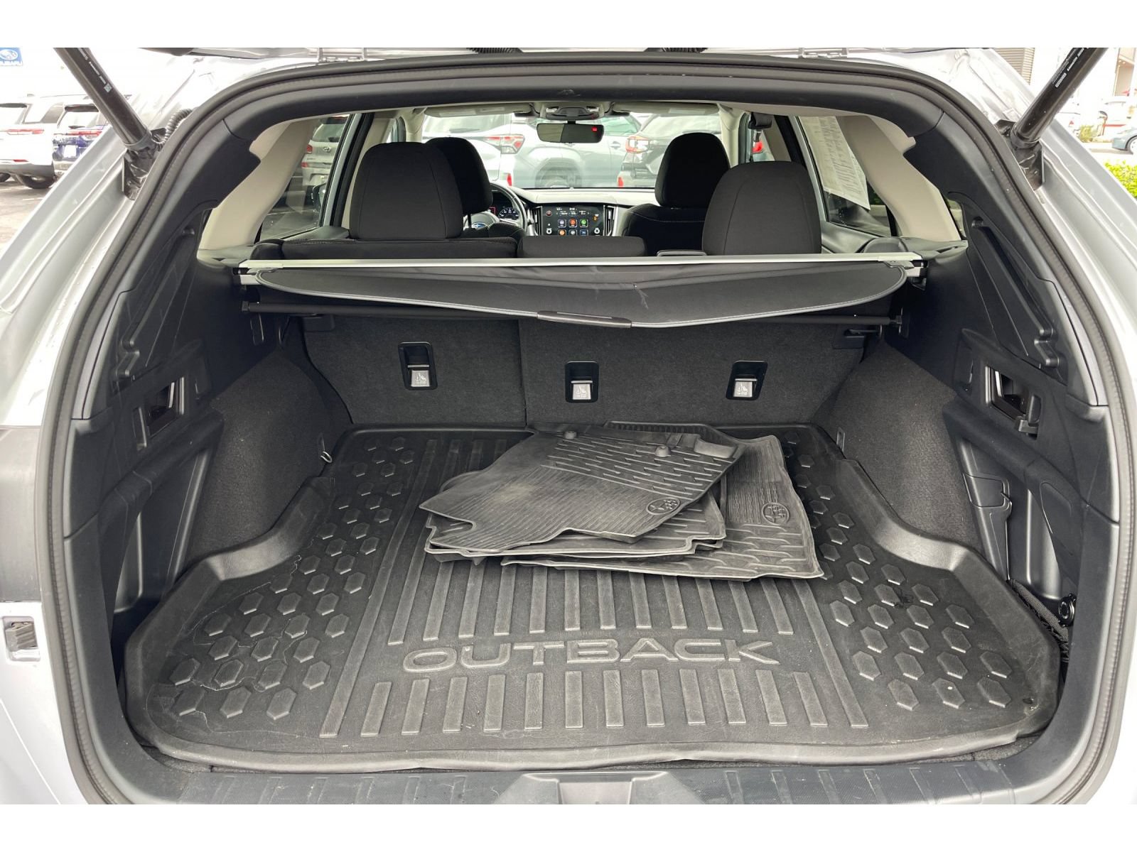 Certified 2024 Subaru Outback Premium AWD/4WD image 17