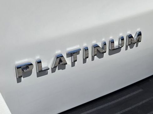 Certified 2023 Ford Expedition Platinum RWD image 14