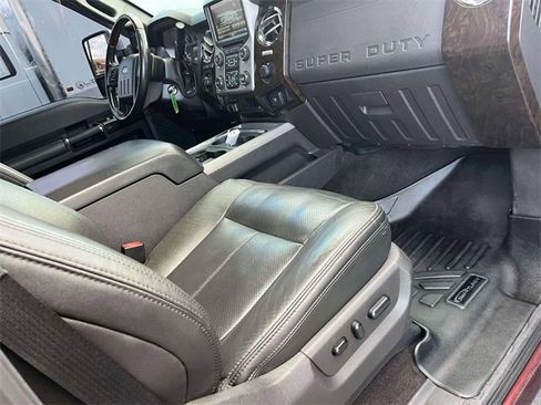 Used 2016 Ford F350 Platinum w/ FX4 Off-Road Package image 23