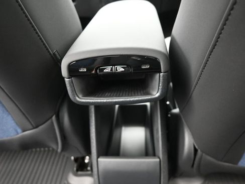 New 2026 Volvo EX30 Plus w/ Climate Package AWD/4WD image 18