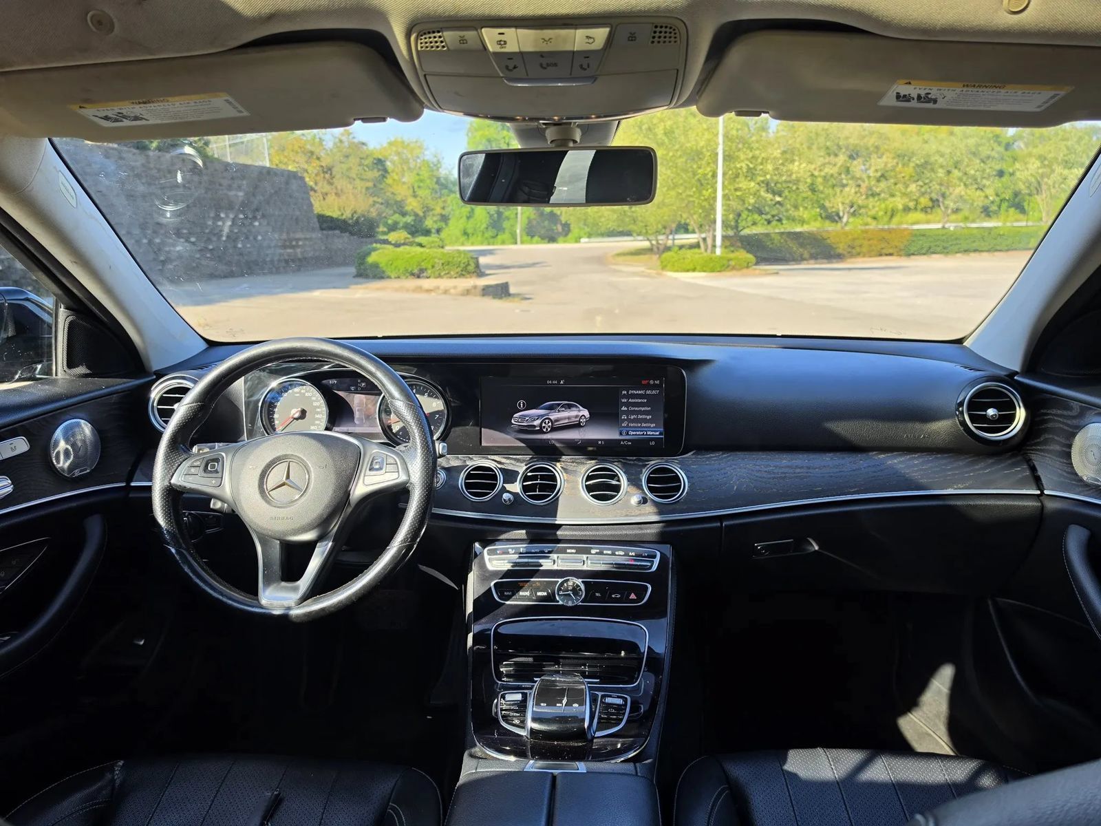 Used 2017 Mercedes-Benz E 300 4MATIC image 15