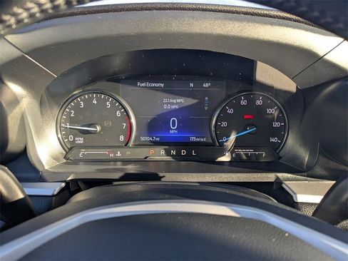 Used 2022 Ford Explorer XLT image 28