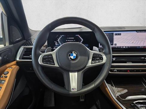 Used 2026 BMW X5 sDrive40i w/ Executive Package RWD image 16